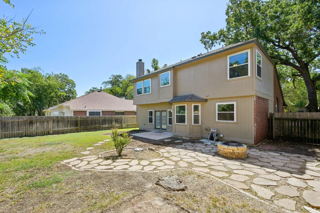 Photo of 1106 Red Bird DR