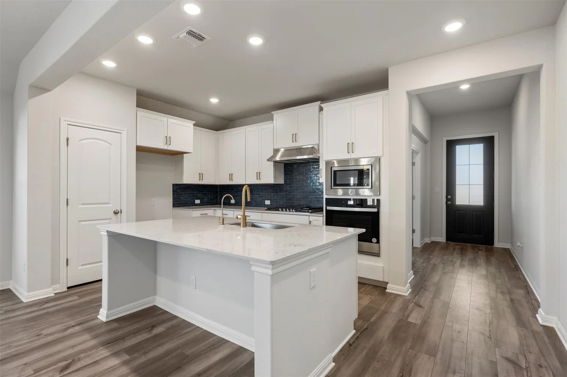 Photo of 536 Redding WAY