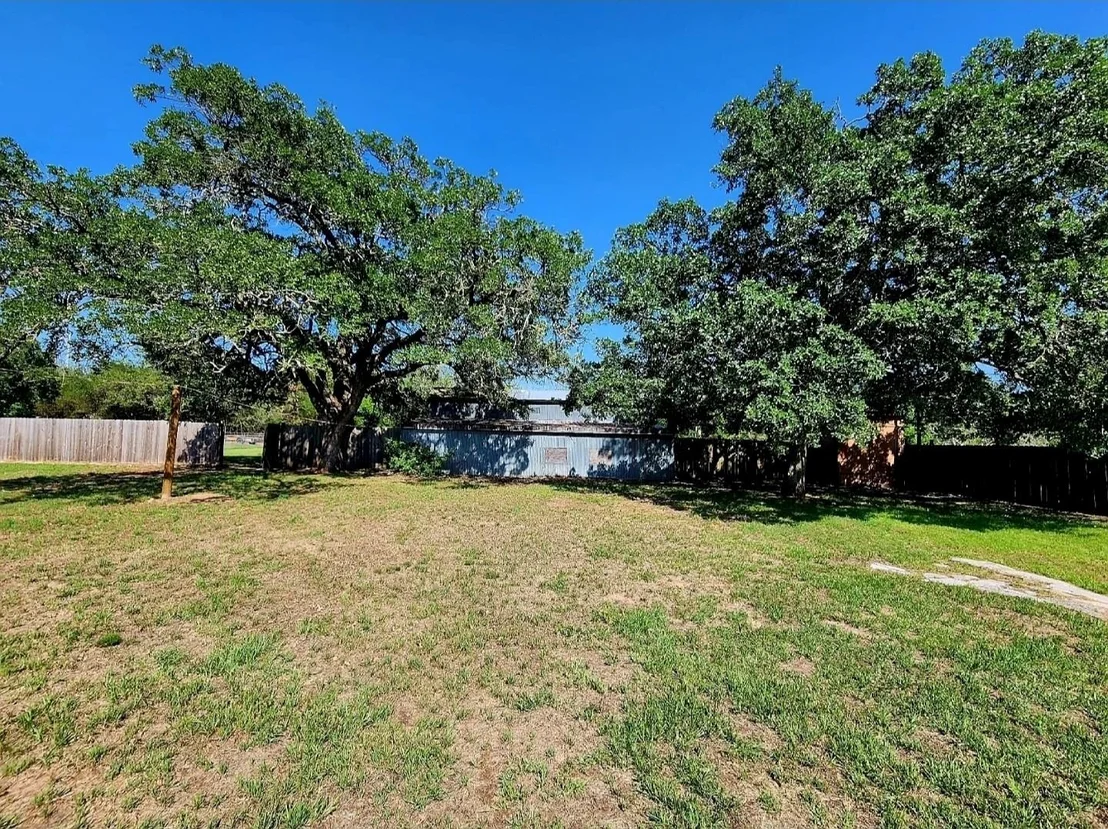 Photo of 1011 N State Highway 95 Highway N