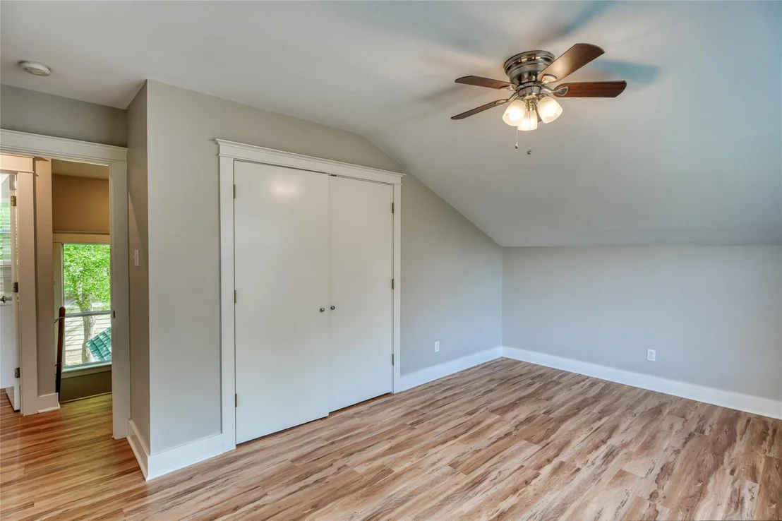 Photo of 535 Greenridge RD
