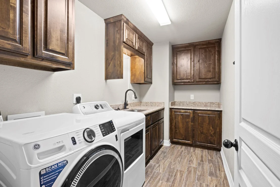 Photo of 16 Riverstone PKWY