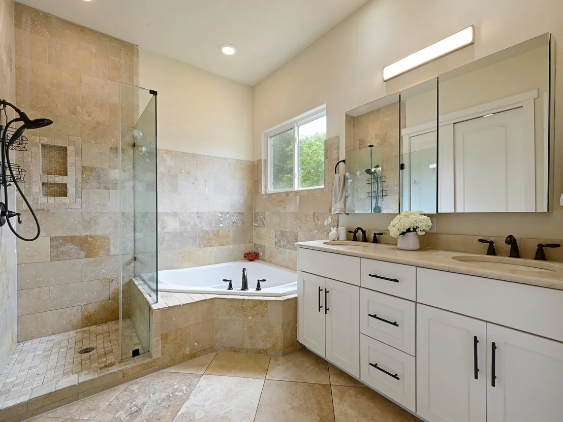 Photo of 2410 Quarry RD