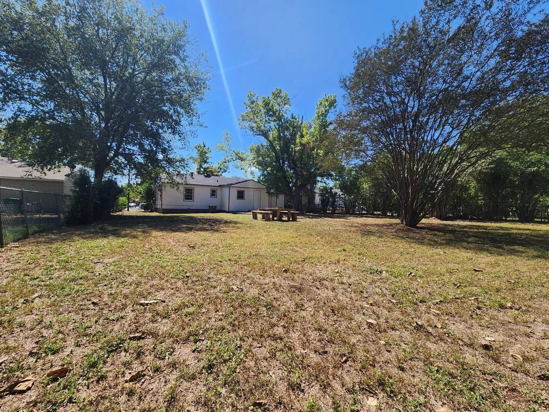 Photo of 124 Circle DR