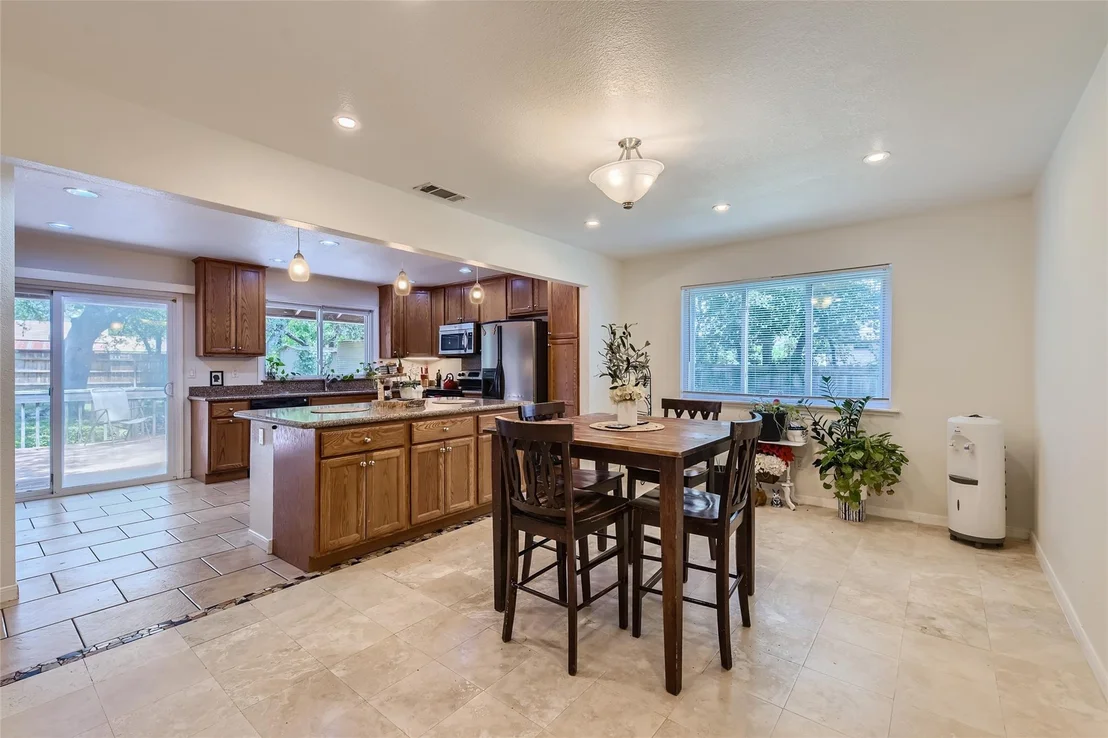 Photo of 502 Turley DR