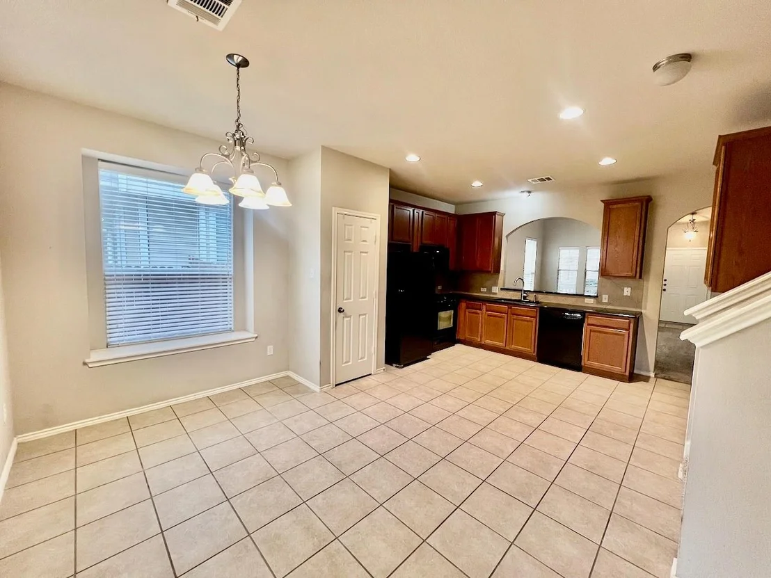 Photo of 10508 Wylie DR