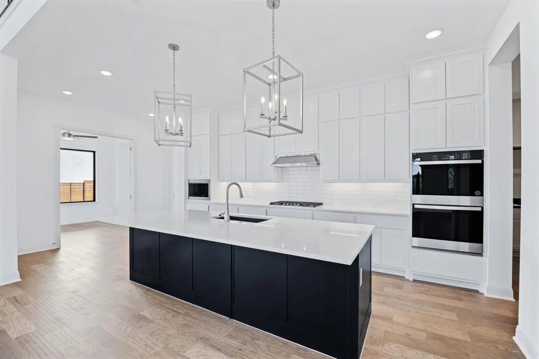 Photo of 7501 N Becasseau CP N