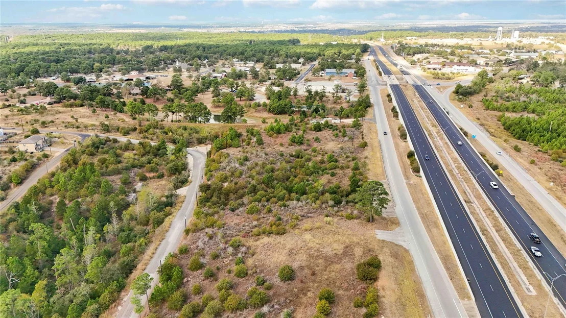 Photo of 4501 Highway 71 E