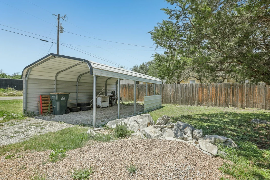 Photo of 106 County Road 425