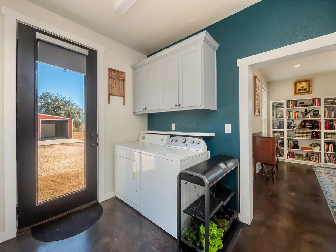 Photo of 161 Paintbrush LN