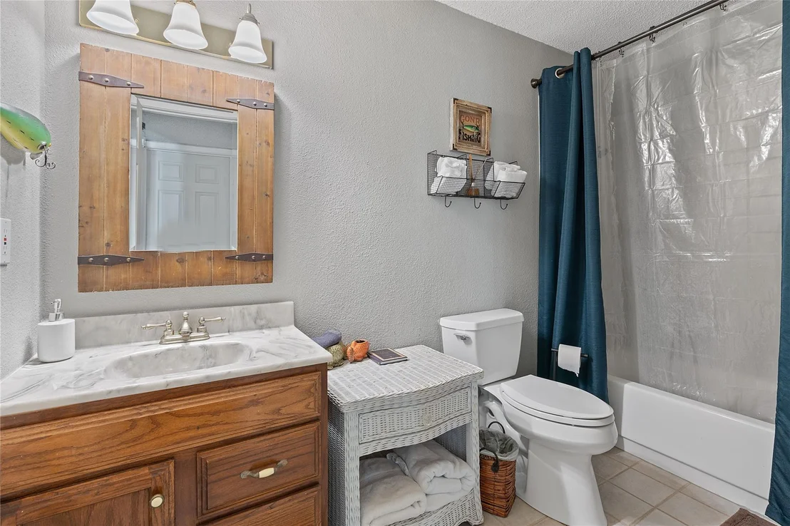 Photo of 111 Comanche PT