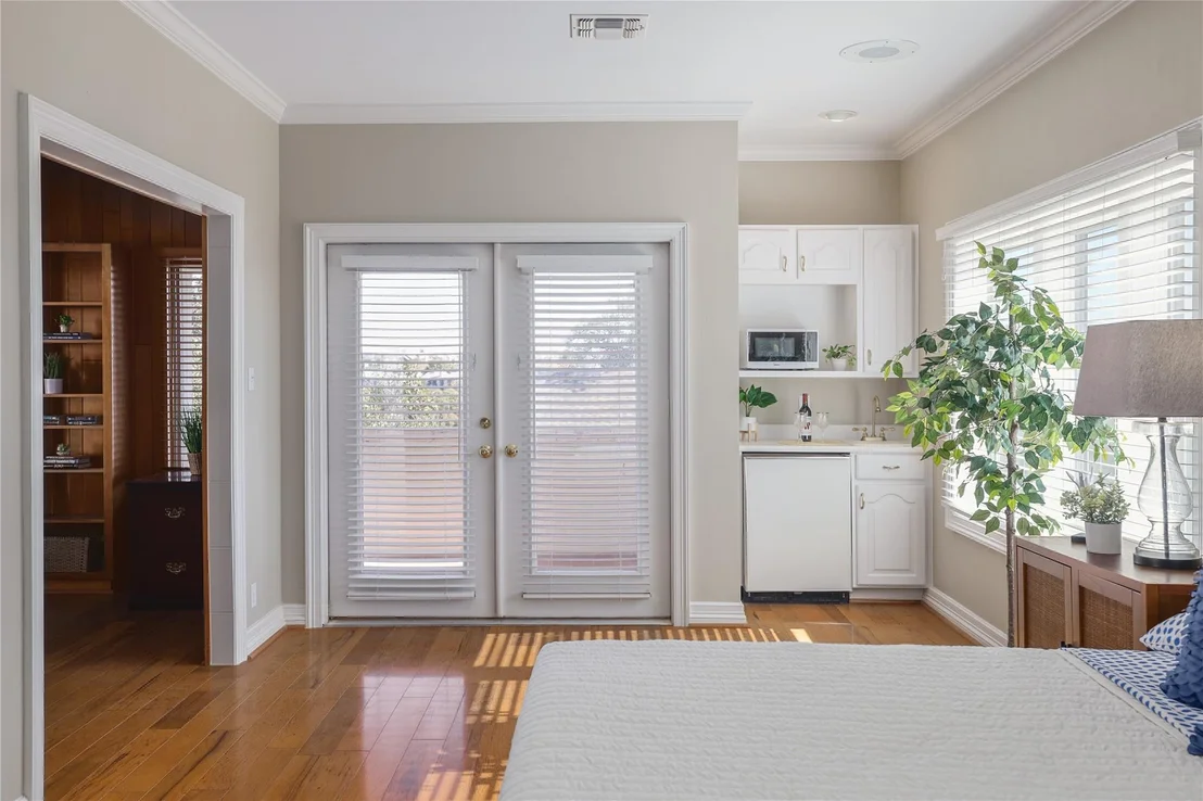 Photo of 5700 Greenledge CV