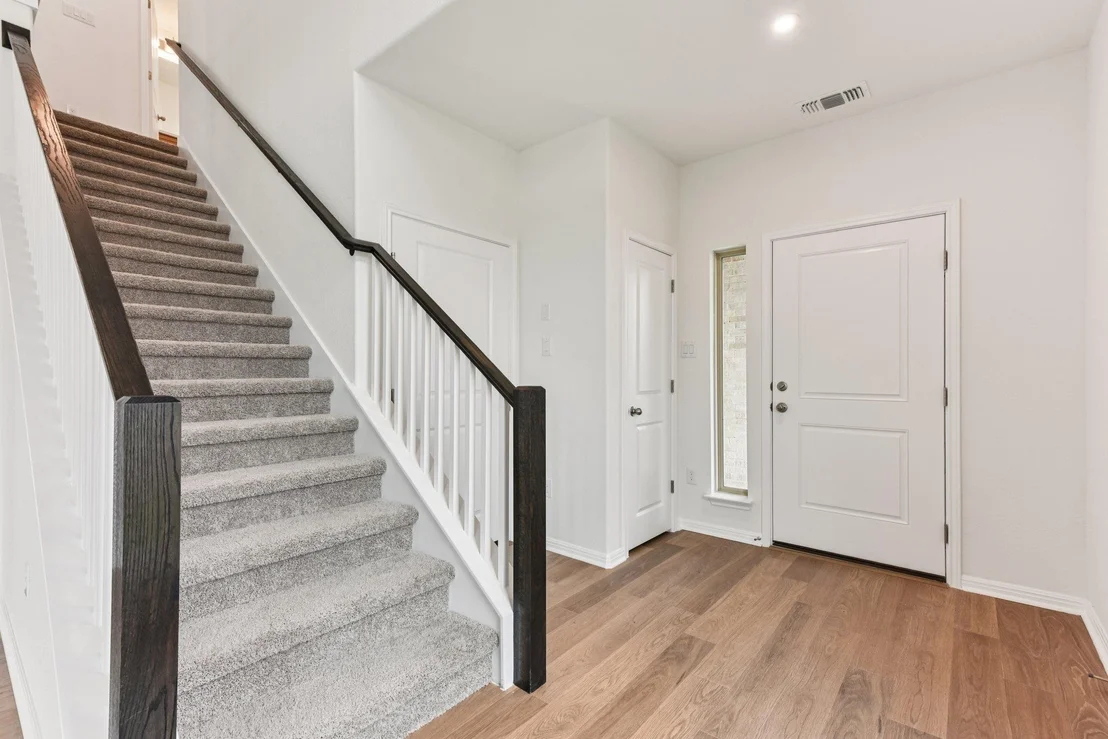 Photo of 319 Dogvane CIR