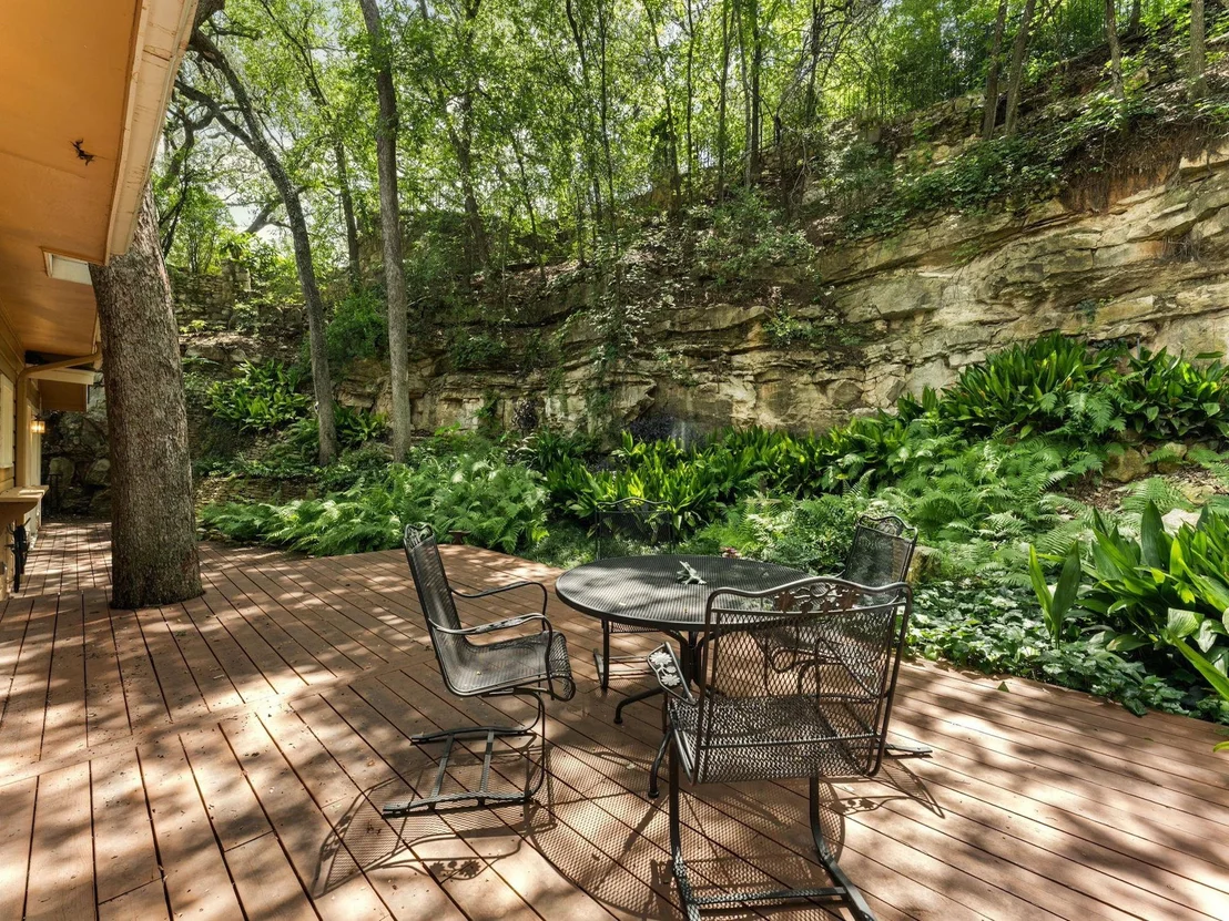 Photo of 2205 Scenic DR