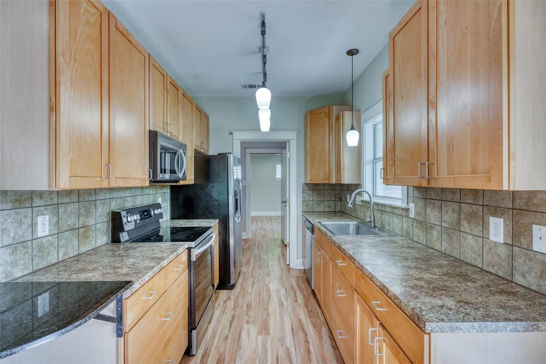 Photo of 535 Greenridge RD