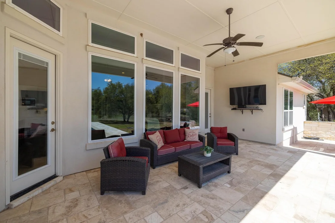 Photo of 221 Highland Oaks