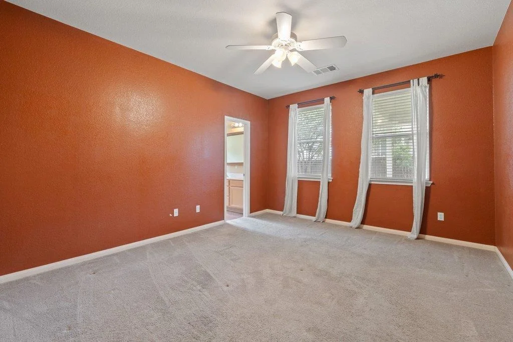 Photo of 347 Spring DR