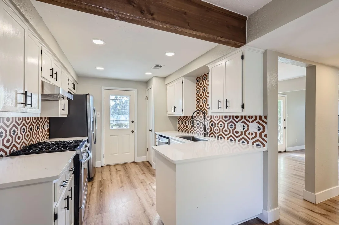 Photo of 1711 Ryon LN