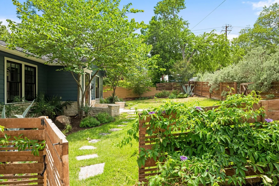 Photo of 3811 Cherrywood RD