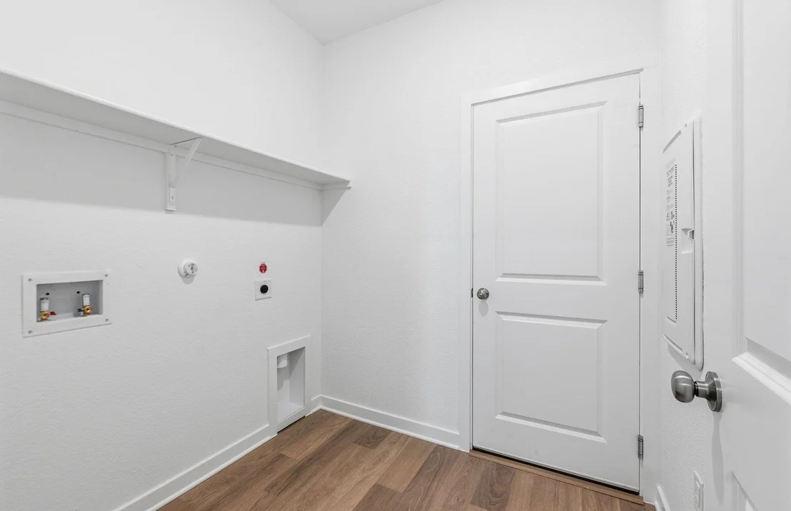 Photo of 108 Blackfoot Daisy PATH