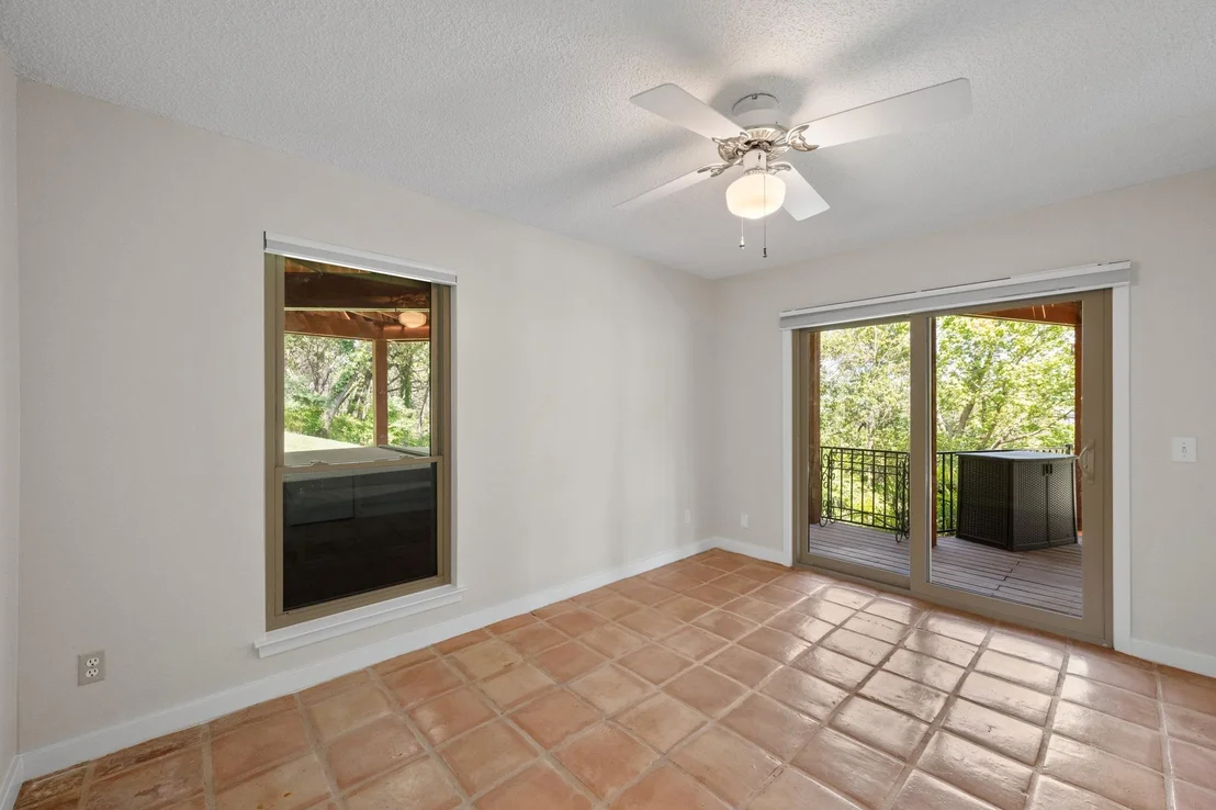 Photo of 5104 Beverly Hills DR