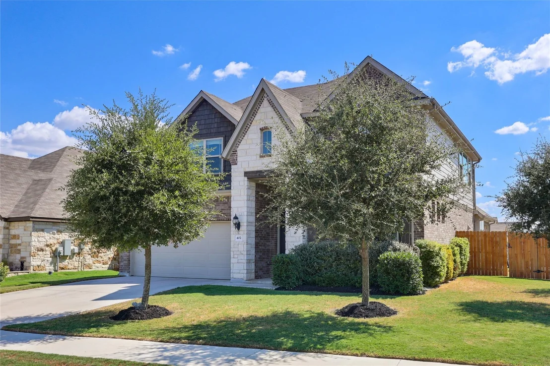 Photo of 402 Bluejack WAY
