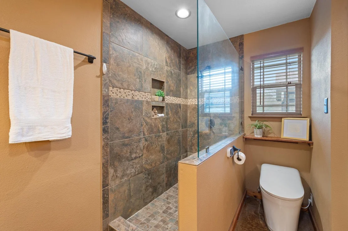 Photo of 413 Spring Valley RD