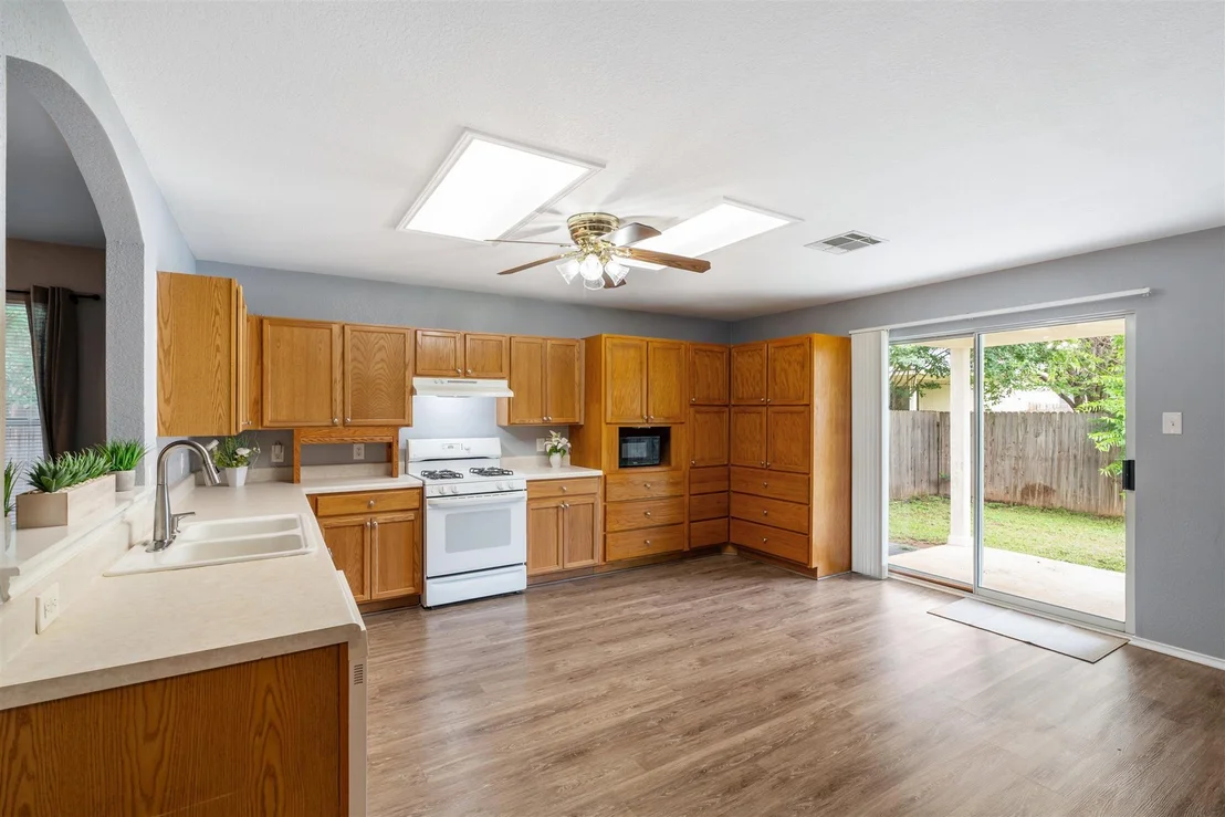 Photo of 203 Presidio DR
