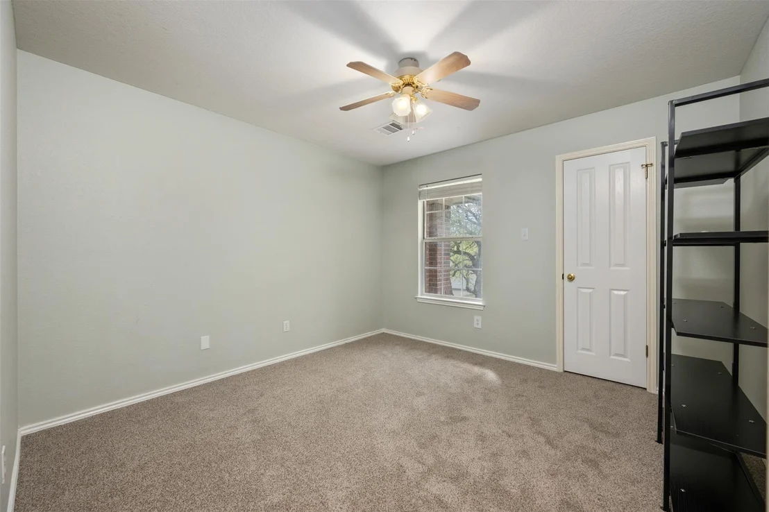 Photo of 1107 Sugarberry DR