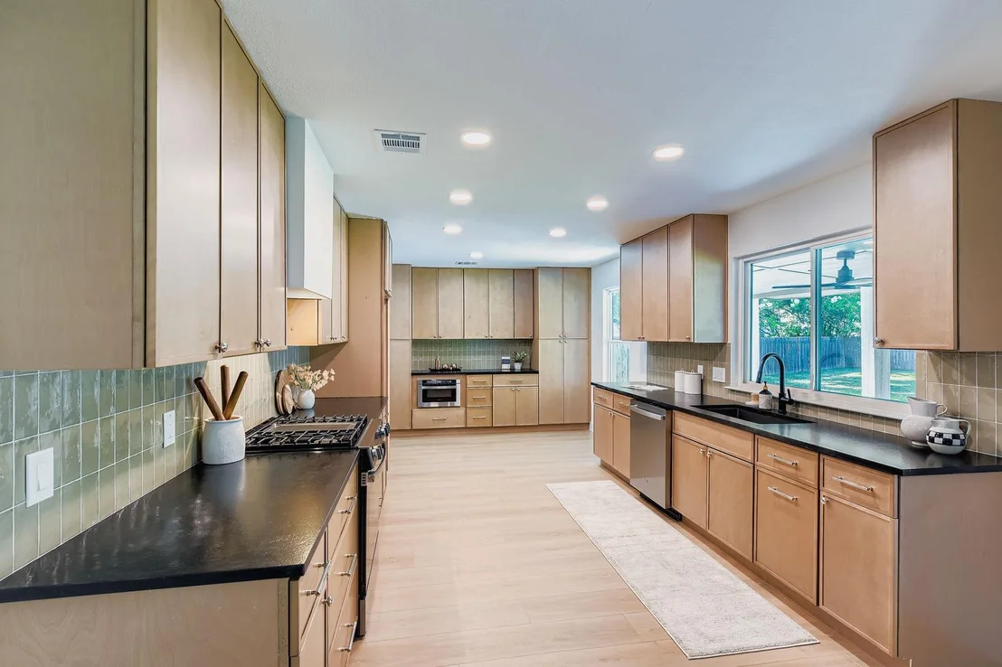 Photo of 7409 Whistlestop DR