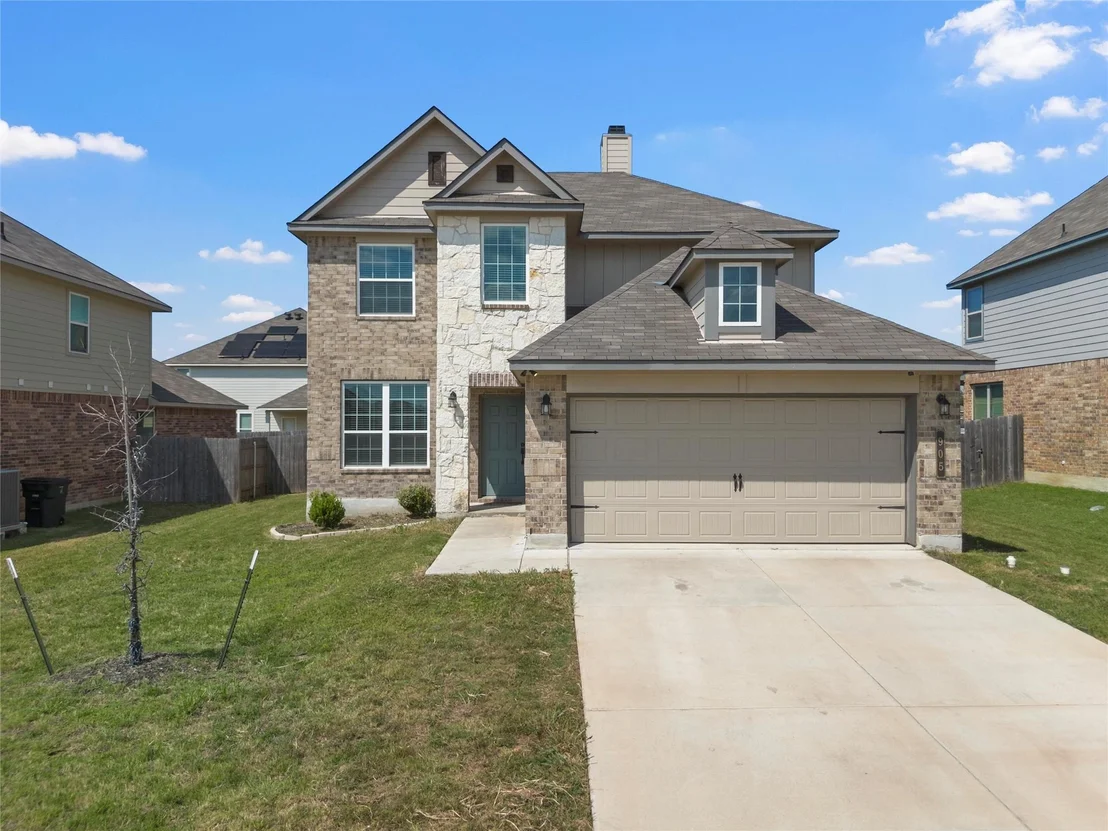 Photo of 905 Clanton CV