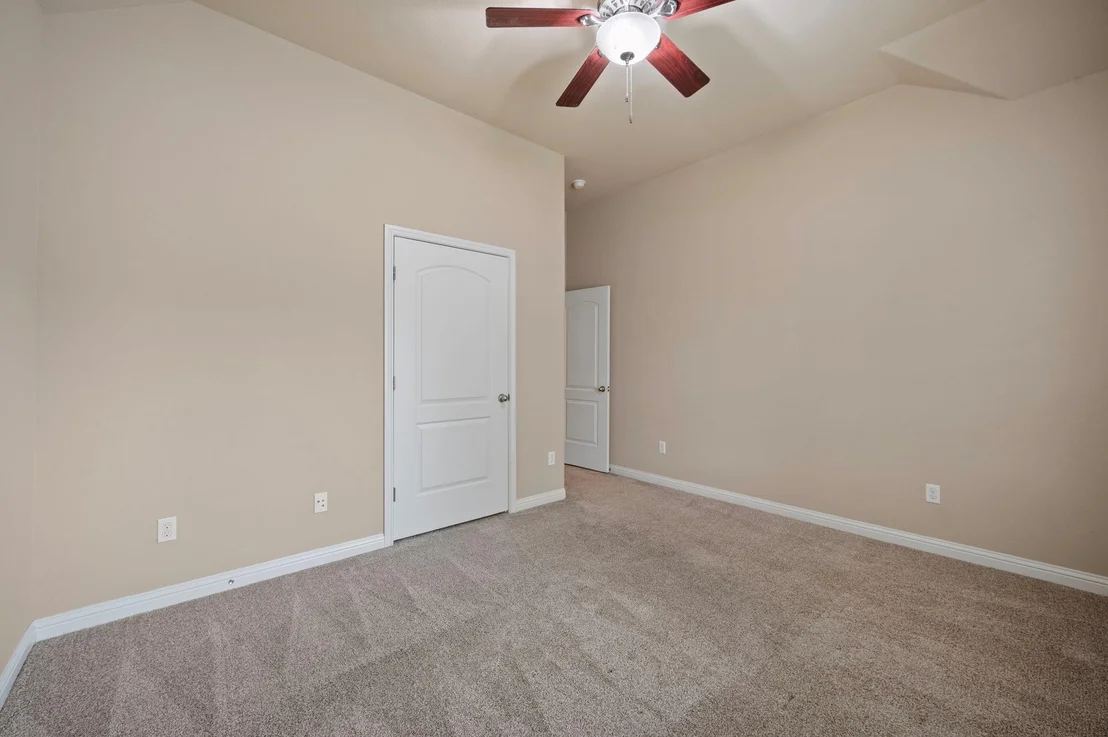 Photo of 3336 Pine Needle CIR