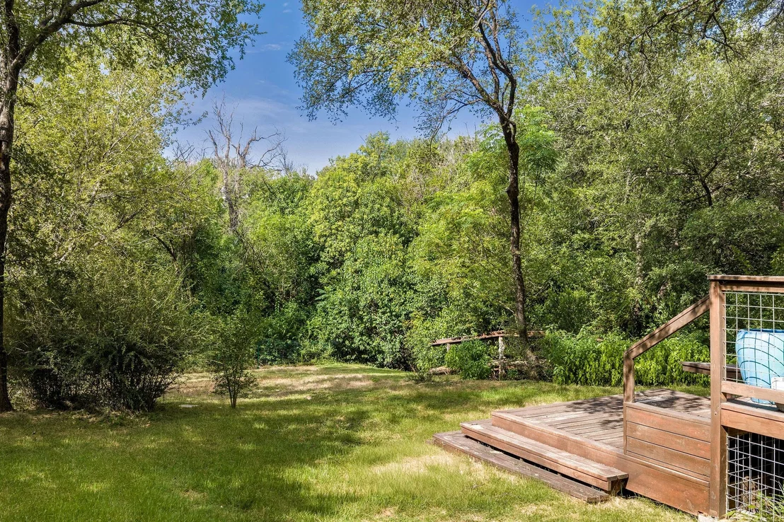 Photo of 1910 Holly Hill DR