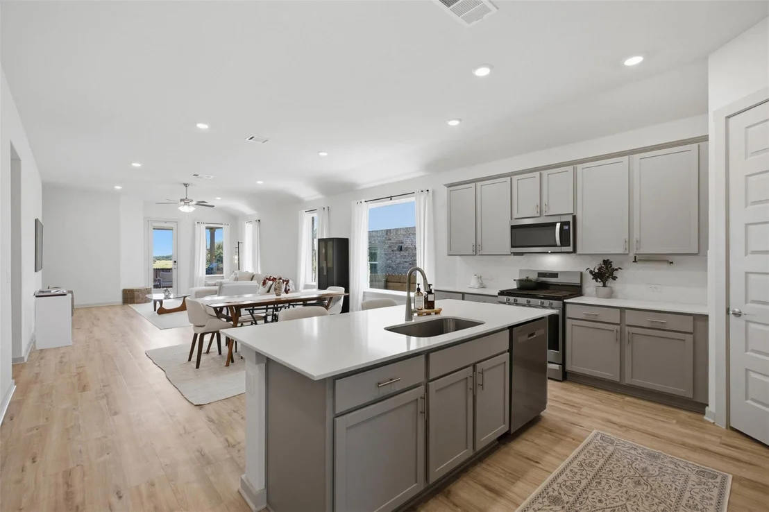 Photo of 1636 Flying Horseshoe BND