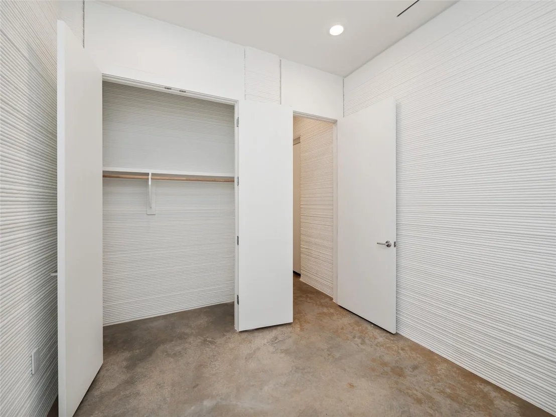 Photo of 304 Painted Sunset DR