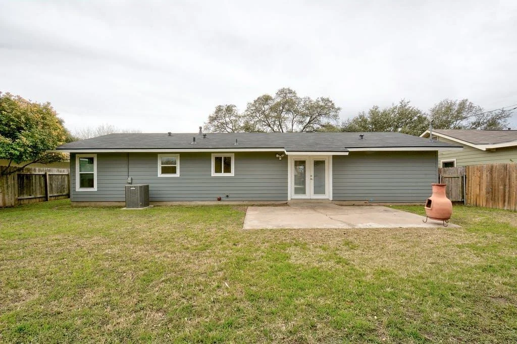 Photo of 1600 Ashberry DR