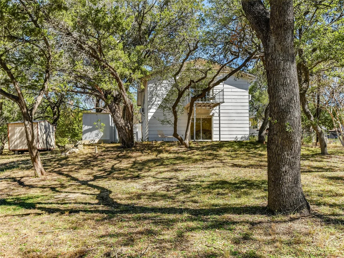Photo of 24805 Lake View DR