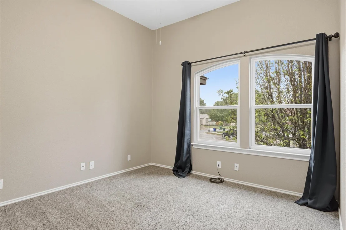 Photo of 403 Paint Brush CIR