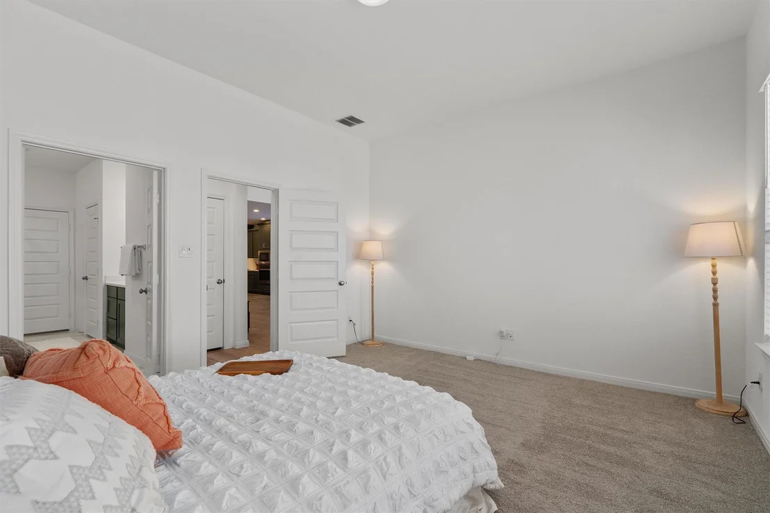 Photo of 338 Langhorne BND