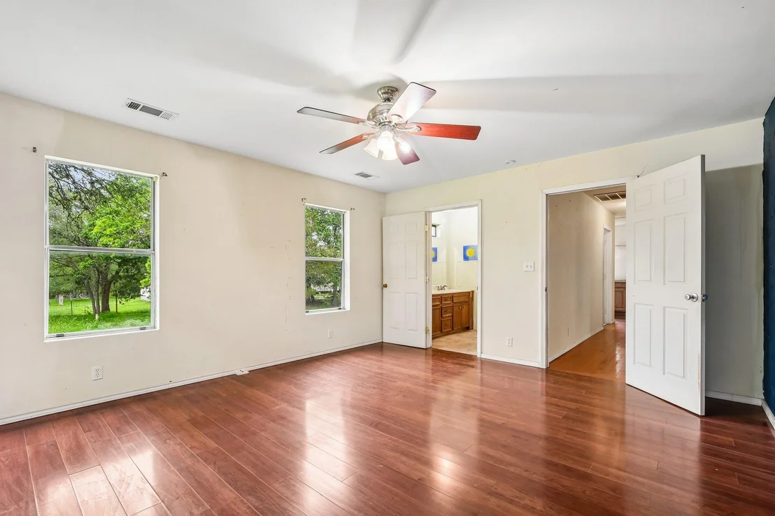 Photo of 116 Hart LN