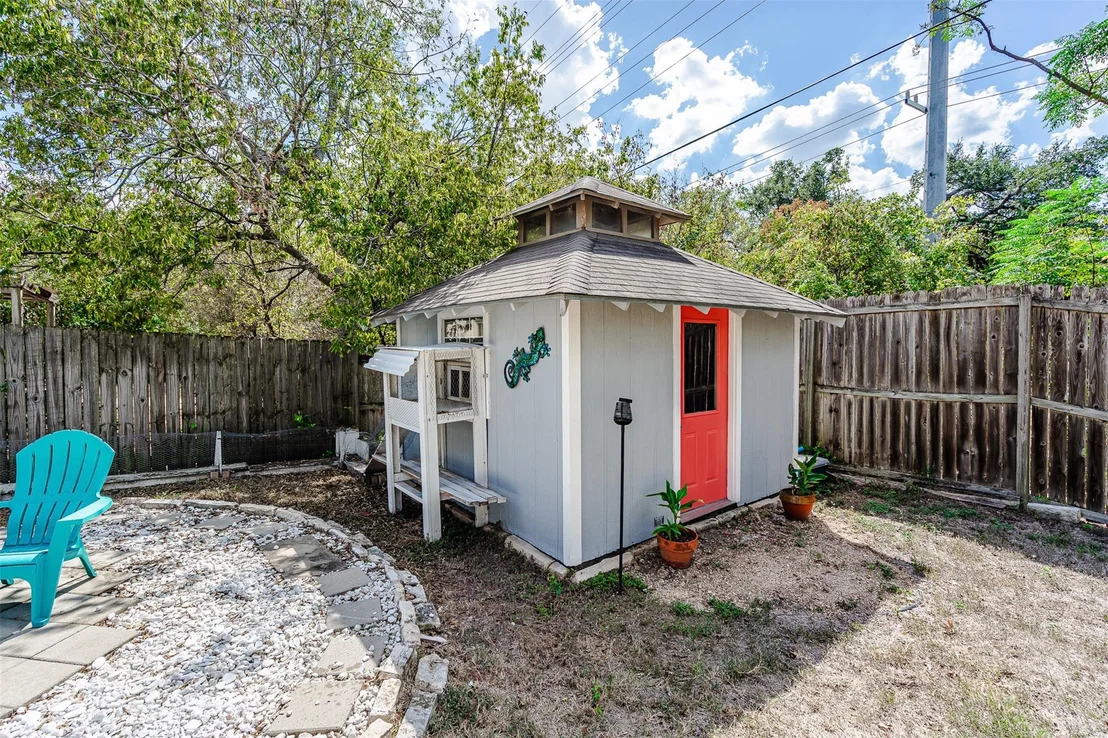 Photo of 4817 Pelham DR