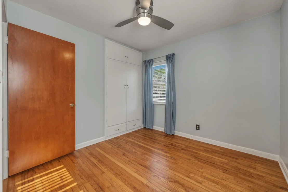 Photo of 1908 Cullen Ave