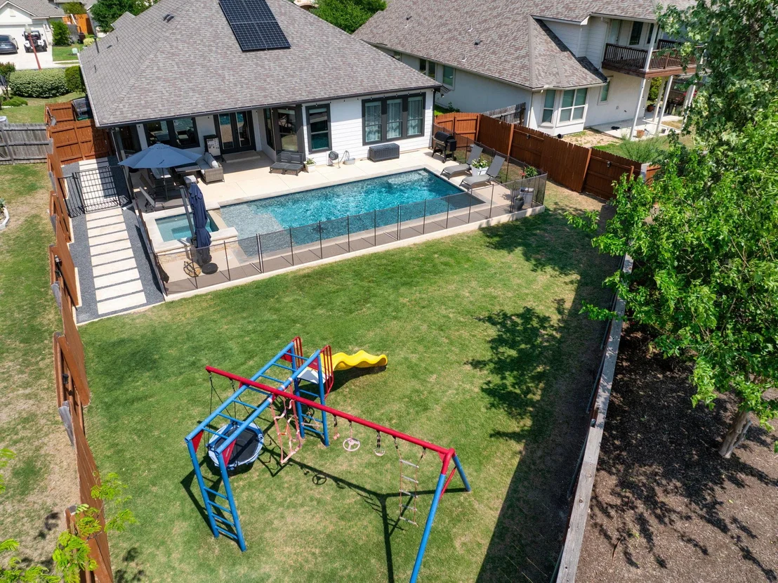Photo of 18008 Monarch Butterfly WAY