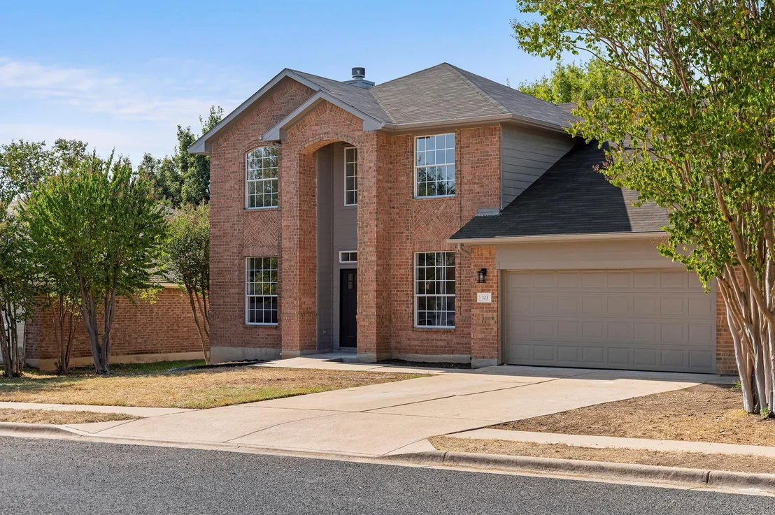 Photo of 323 Ranier LN