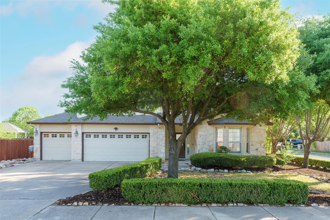 Photo of 11700 Misty White DR