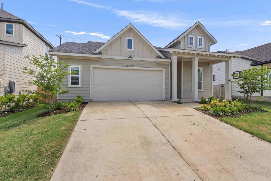 Photo of 2229 Western View DR