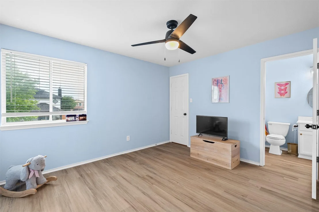 Photo of 7107 Kevin DR