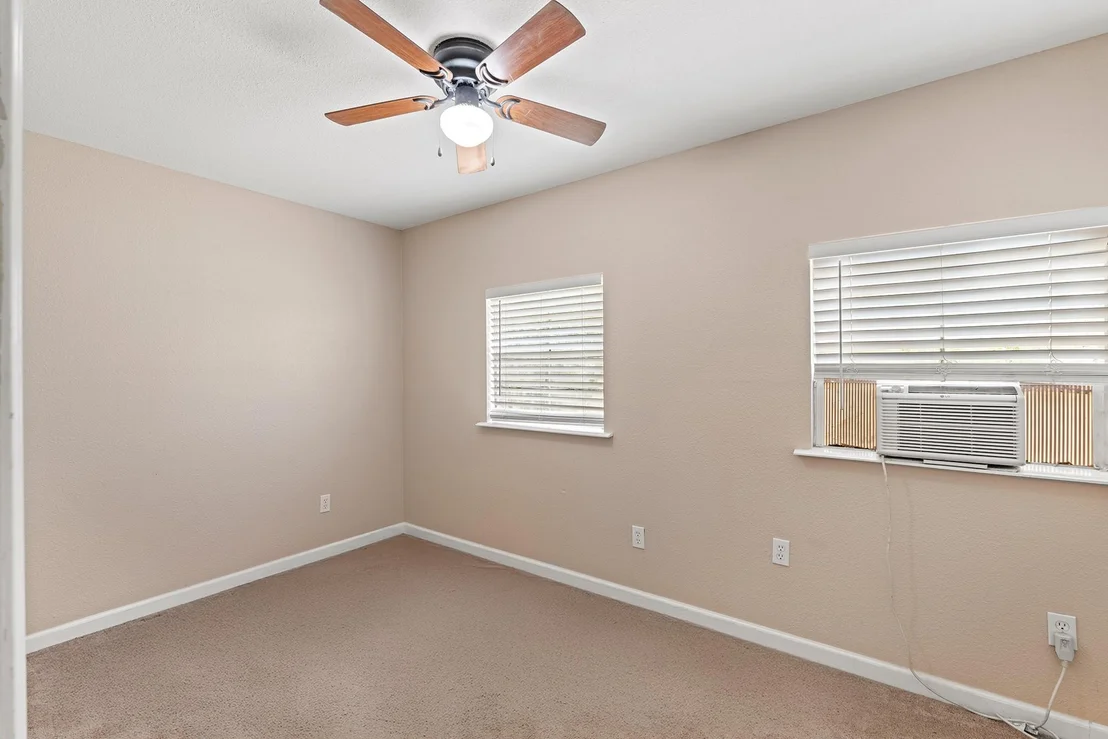 Photo of 4500 County Road 448
