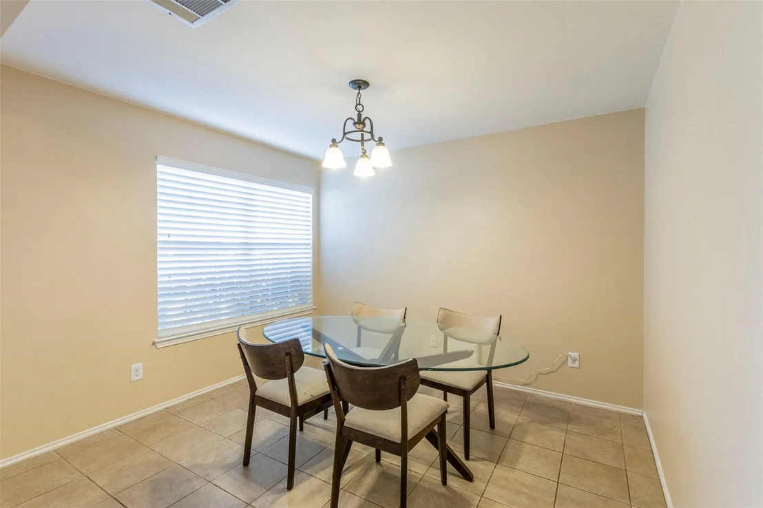 Photo of 102 Remington DR