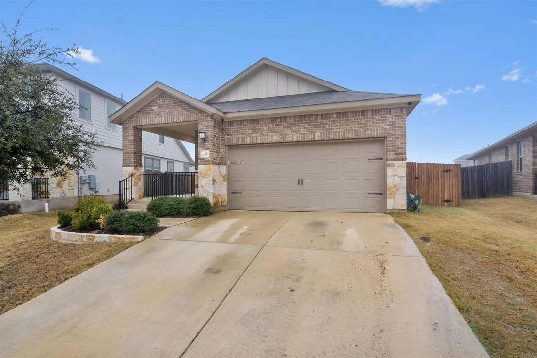 Photo of 332 Mountain Valley ST