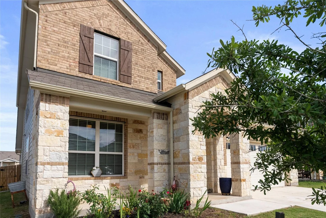 Photo of 19405 Colgin DR